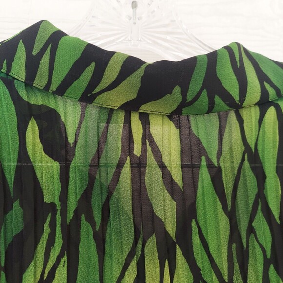 Fashion Bug M Shirt Animal Print Ombre Button Front Blouse Colorful Crinkle - Picture 8 of 9